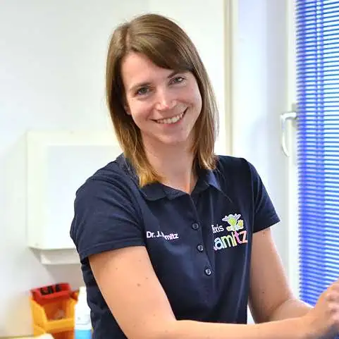 Dr. med. Julia Kamitz